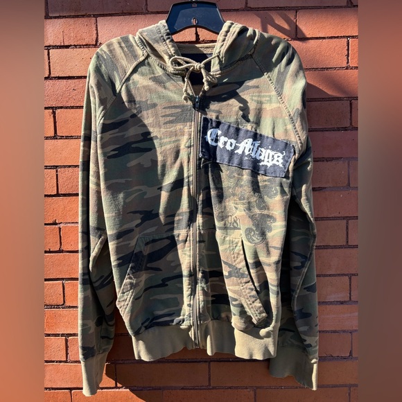 Jacket - Picture 1 of 5